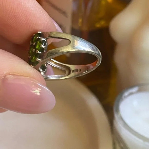 925 Sterling Silver Chrome Diopside 3.93g size 8 ring - Picture 5 of 5